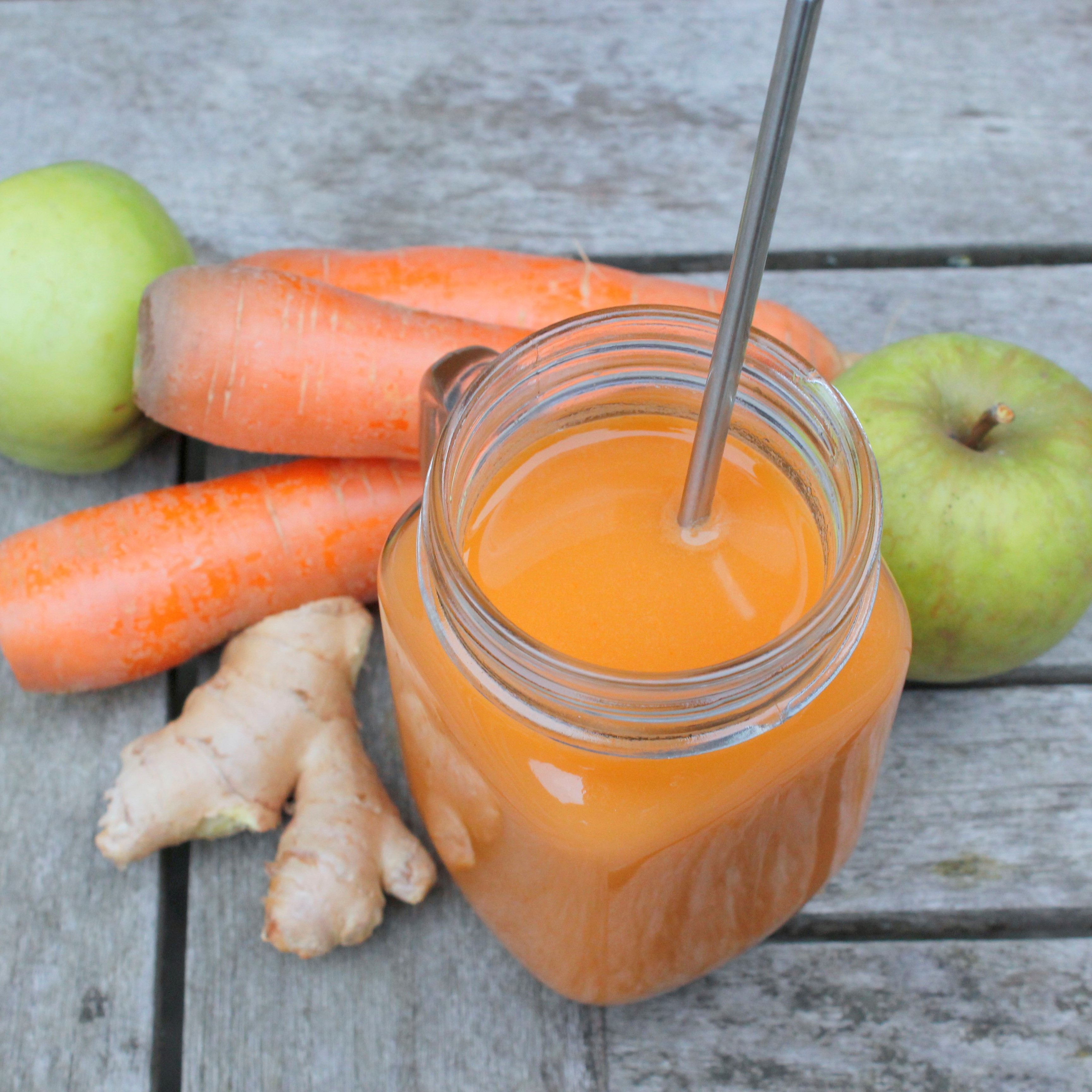 Wortel-appel-gember-sap-squeezed with love